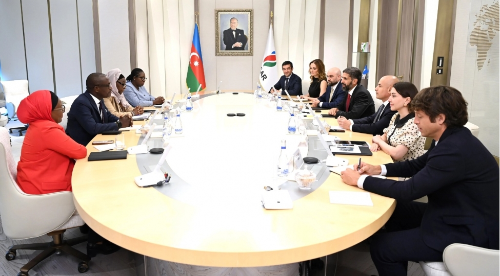 socar-in-prezidenti-petroci-holdingin-bash-direktoru-ile-gorushub