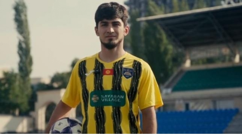 azerbaycanli-futbolchu-qirgizistan-klubunda