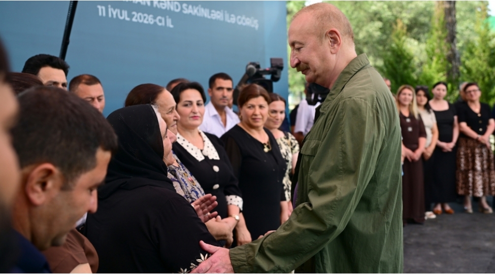prezidentin-sosial-shebeke-hesablarinda-quzeyxirman-ve-guneyxirman-kendlerinde-sakinlerle-gorushle-bagli-paylashim-olunub