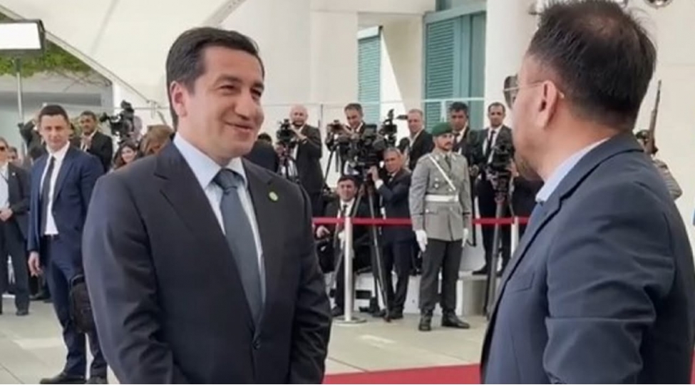 vetene-xeyanet-edenlere-yazigim-gelir-hikmet-haciyevden-tural-sadiqliya