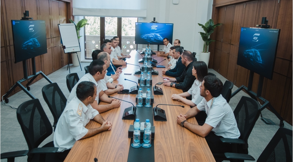 peshe-tehsilinden-karyeraya-11-genc-ady-ailesine-qoshuldu