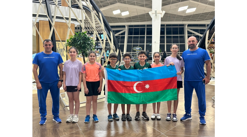 stolustu-tennischiler-fransaya-yollaniblar