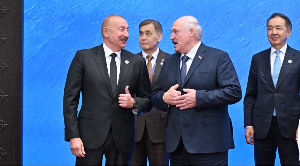 prezidentin-sosial-media-hesablarinda-shet-plyus-formatinda-ishtirakina-dair-goruntuler-paylashilib