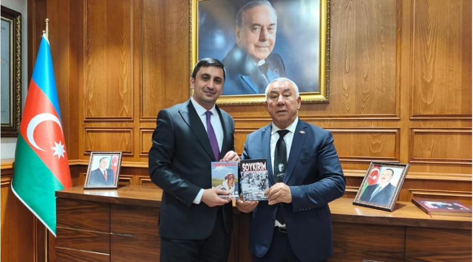qoshqar-zeynalov-igdirda-azerbaycan-evi-cemiyyetinin-rehberi-serdar-unsalin-bashchiliq-etdiyi-numayende-heyetiile-gorushub