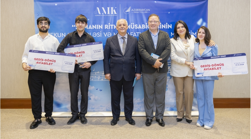 azerbaycan-hava-yollari-ve-milli-konservatoriya-milli-musiqi-gunune-hesr-olunan-musabiqe-kechirib