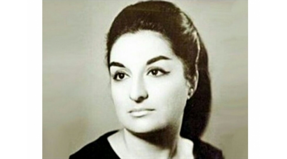 sherq-ve-qerb-arasinda-elmi-korpu-aida-xanim-imanquliyeva