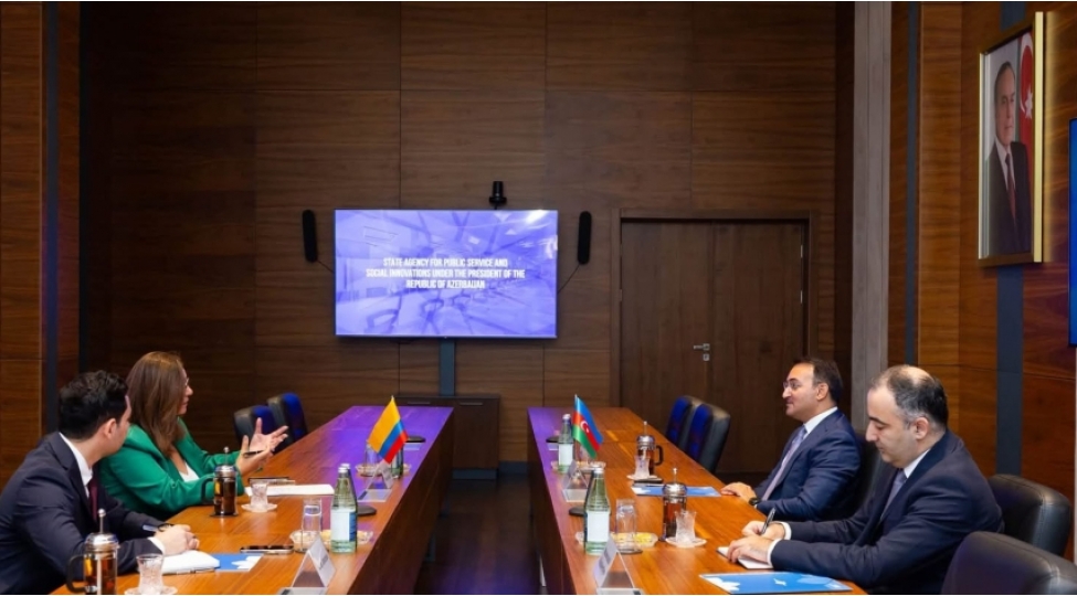 ulvi-mehdiyev-ile-kolumbiyanin-olkemizdeki-sefiri-arasinda-gorush-kechirilib