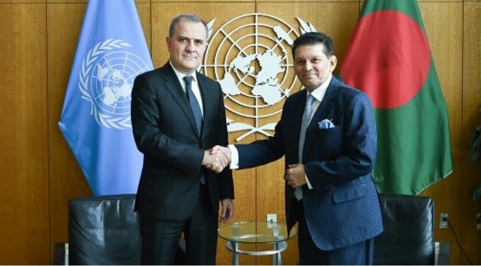 azerbaycan-bmt-emekdashligi-etrafinda-fikir-mubadilesi-aparilib