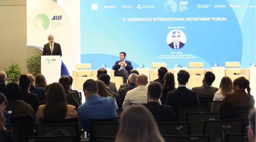 insan-kapitalina-ve-geleceyin-bacariqlarina-investisiya-movzusunda-panel-sessiya-kechirilib