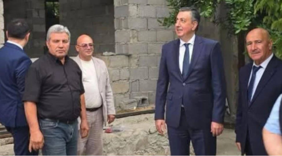faiq-quliyev-zelimxan-yaqubun-ev-muzeyinin-tikintisi-ile-bagli-gorulen-ishlerle-tanish-olub