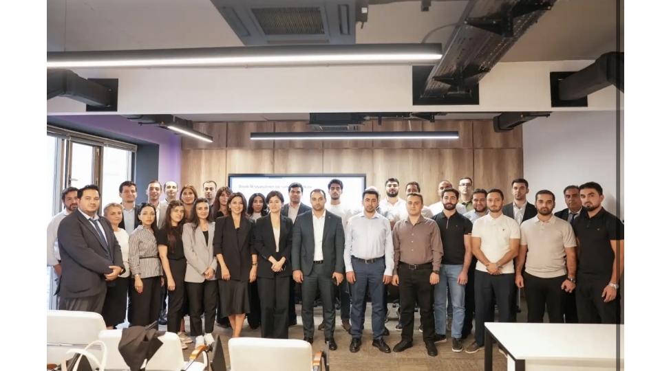 msim-dovlet-deniz-ve-liman-agentliyi-ve-ikta-emekdashlari-uchun-suni-intellekt-savadliligi-uzre-telimler-kechirib-fotolar