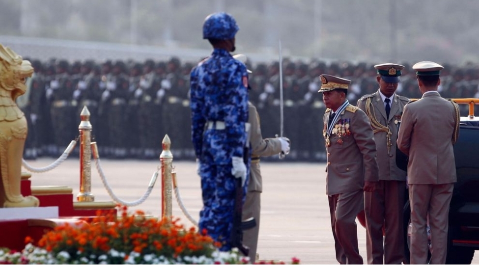 absh-myanmanin-herbi-rehberliyi-ile-birbasha-danishiqlara-bashlayib