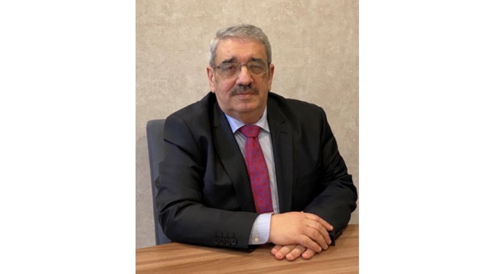 her-sozu-heyat-ve-quruculuqla-sesleshen-yaradiciliq