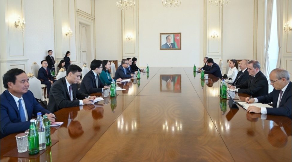 prezident-ilham-eliyev-vyetnamin-vitse-prezidenti-ile-gorushub