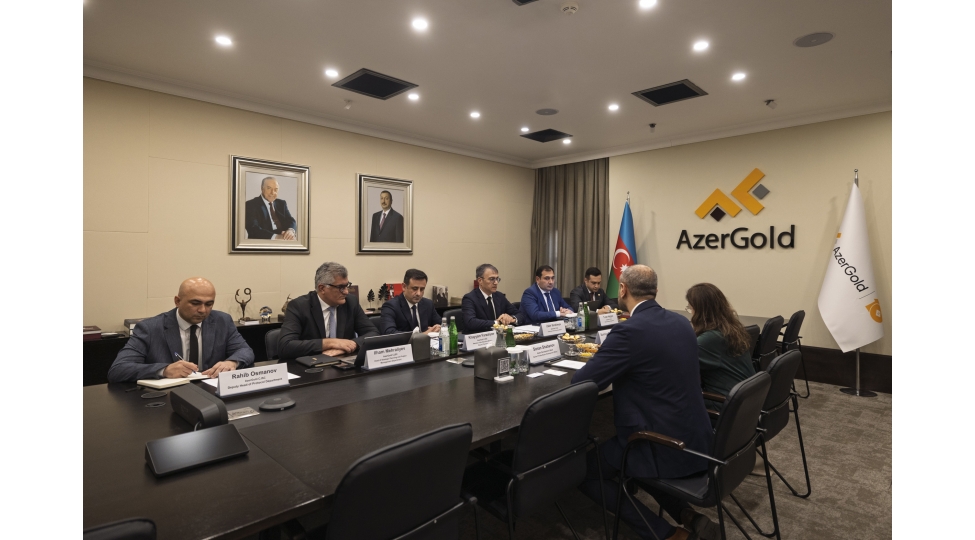 azergold-qsc-de-asiya-inkishaf-bankinin-azerbaycan-uzre-olke-direktoru-ile-gorush-kechirilib