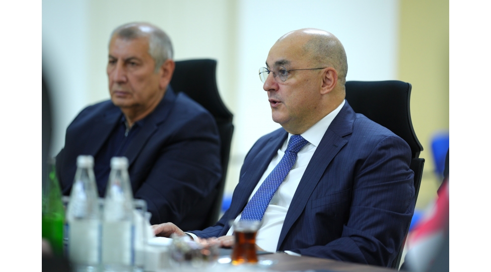 voleybol-federasiyasinin-prezidenti-shahin-bagirov-gurcustan-voleybol-federasiyasinin-prezidenti-david-tevzadze-ile-gorushub