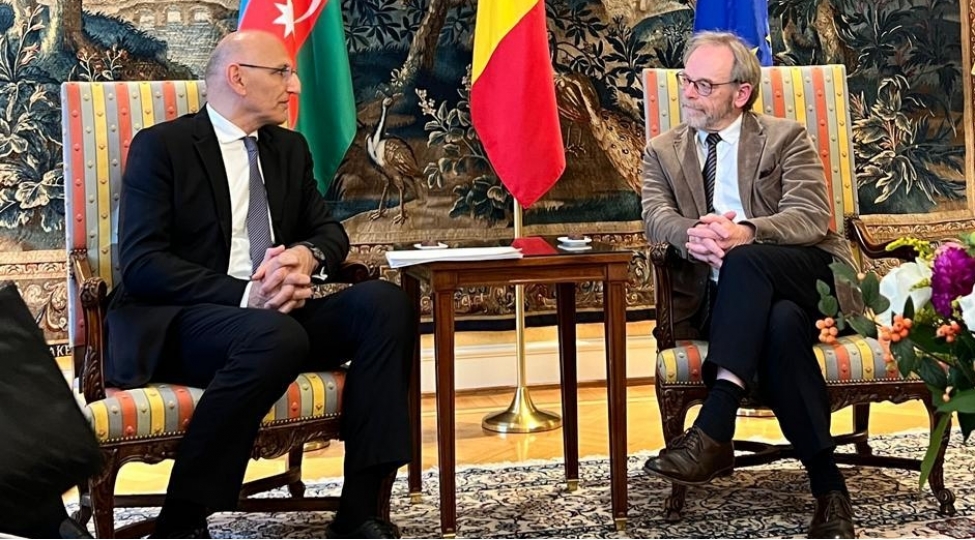 elchin-emirbeyov-brusselde-bir-sira-yuksekvezifeli-shexslerle-gorushub-foto