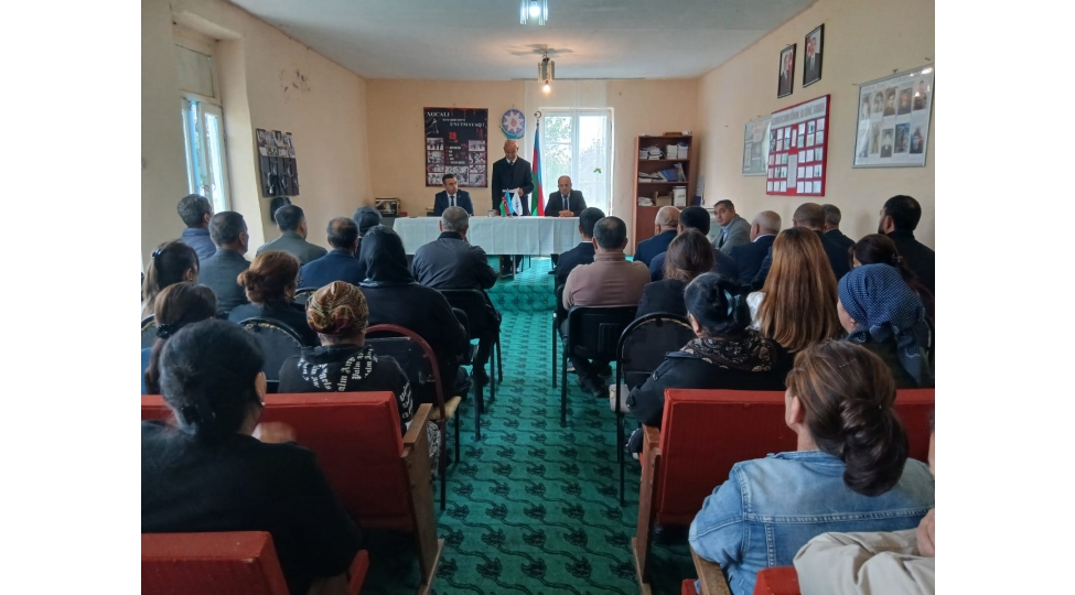 agdashda-ideoloji-ishin-prioritetleri-muzakire-olunub