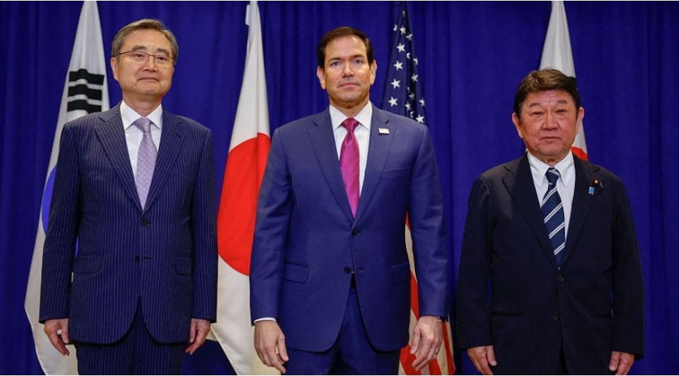 seul-vashinqton-ve-tokio-shimali-koreyanin-tam-nuvesizleshdirilmesini-teleb-edir