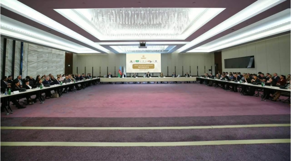 qarabag-dirchelish-fondu-qht-ler-uchun-qrant-musabiqelerine-dair-infosessiyada-ishtirak-edib